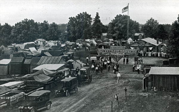 Tin Camp Tourists - Gainesville -snapshot